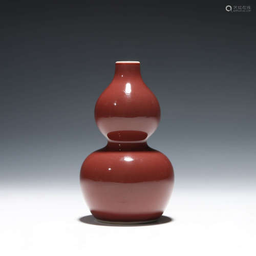 A Red-Glazed Double-Gourd-Shaped Vase