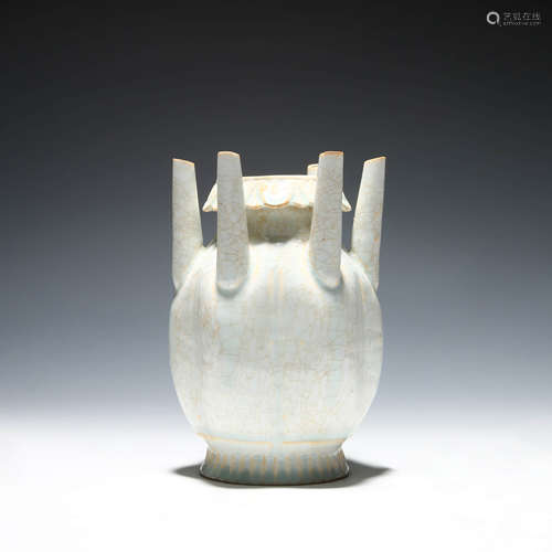 A White-Glazed Incense Burner