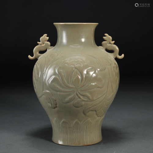 Yue-ware Zun Vase Song Dynasty