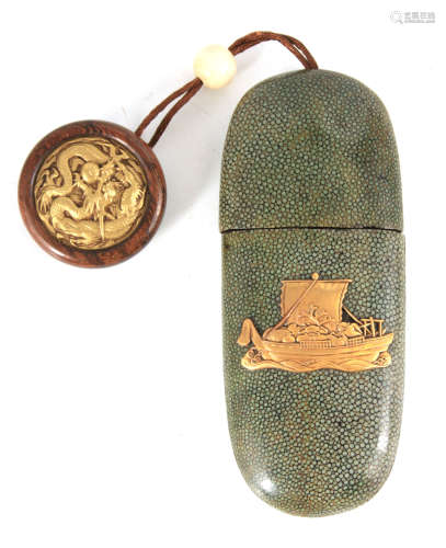 A JAPANESE MEIJI PERIOD SHAGREEN COVERED SPECTACLE CASE WITH...