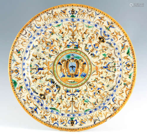 A 16TH CENTURY STYLE ITALIAN MAJOLICA CHARGER of traditional...