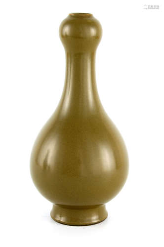 A CHINESE SAGE GREEN GLAZED PORCELAIN BOTTLENECK VASE - sign...