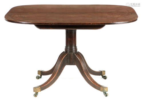 AN UNUSUAL MID 18TH CENTURY DROP LEAF PEDESTAL DINING TABLE ...