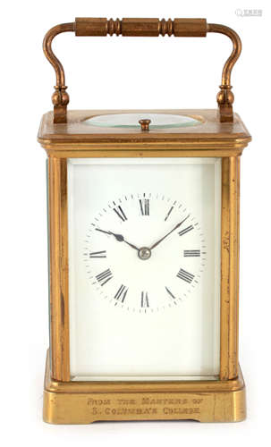 A LATE 19TH CENTURY FRENCH LACQUERED BRASS CARRIAGE CLOCK RE...