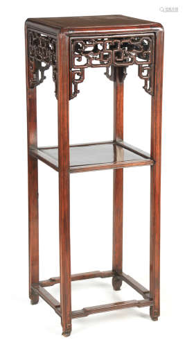 A TALL 19TH CENTURY CHINESE HARDWOOD JARDINIERE STAND/WHATNO...