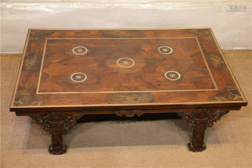 A HUANGHUALI WOOD TABLE