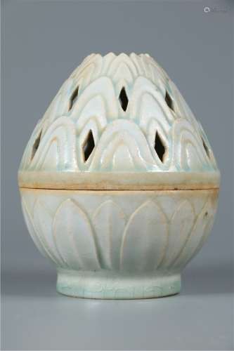 A HUTIAN KILN INCENSE BURNER