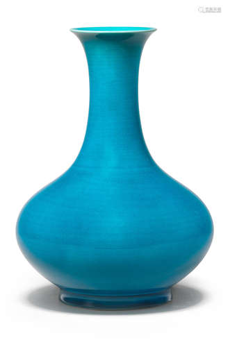 A RARE TURQUOISE-GLAZED PEAR-SHAPED VASE Qianlong seal mark ...