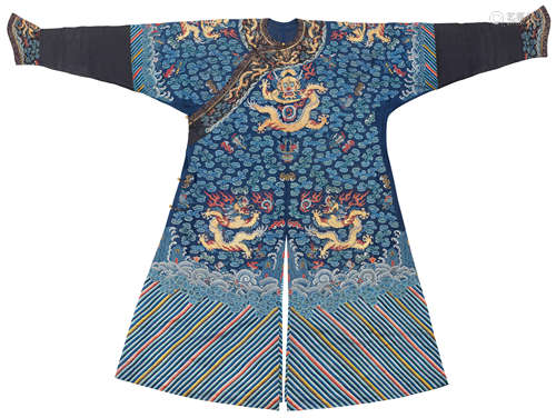 A BLUE-GROUND SILK GAUZE 'DRAGON' ROBE, JIFU 19th century