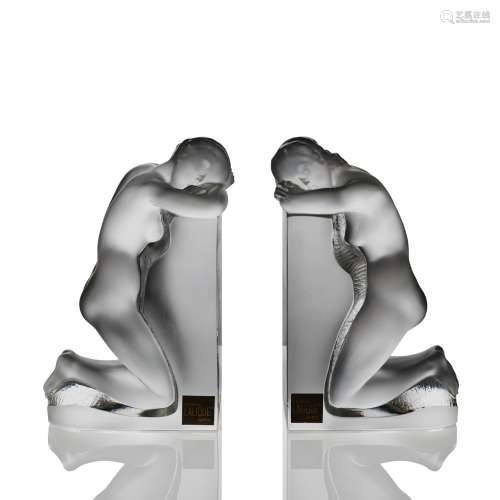 MARC LALIQUE (FRENCH 1900-1977) REVERIE BOOKENDS, NO. 11850