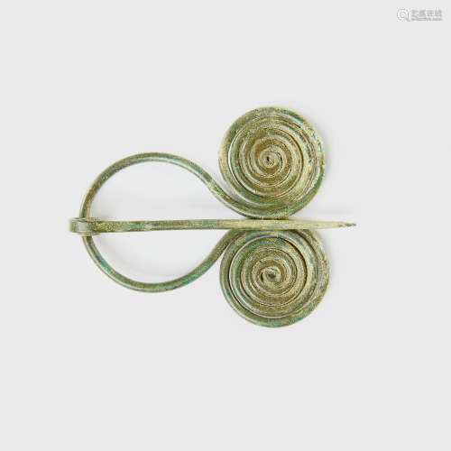 BRONZE AGE PENANNULAR SPIRAL BROOCH CENTRAL EUROPE, C. 1200 ...