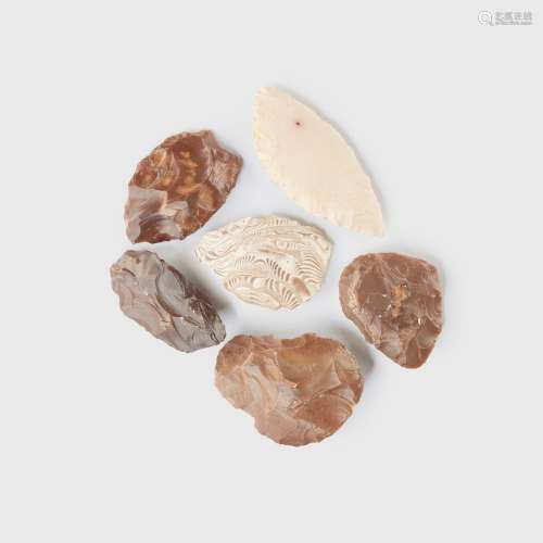 COLLECTION OF ATERIAN FLINT TOOLS NORTH AFRICA, MIDDLE TO LA...