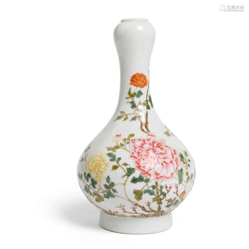 FAMILLE ROSE GARLIC-HEAD VASE QIANLONG MARK BUT 19TH CENTURY