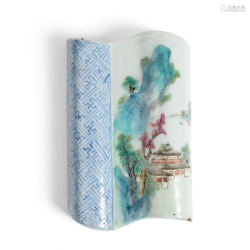 FAMILLE ROSE WALL VASE OF SCROLL FORM QING DYNASTY, 18TH CEN...