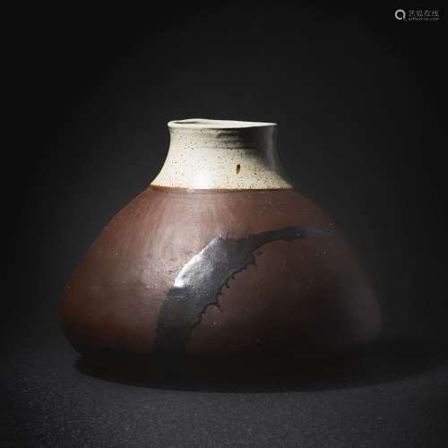 § JANET LEACH (AMERICAN 1918-1997) AT LEACH POTTERY VESSEL