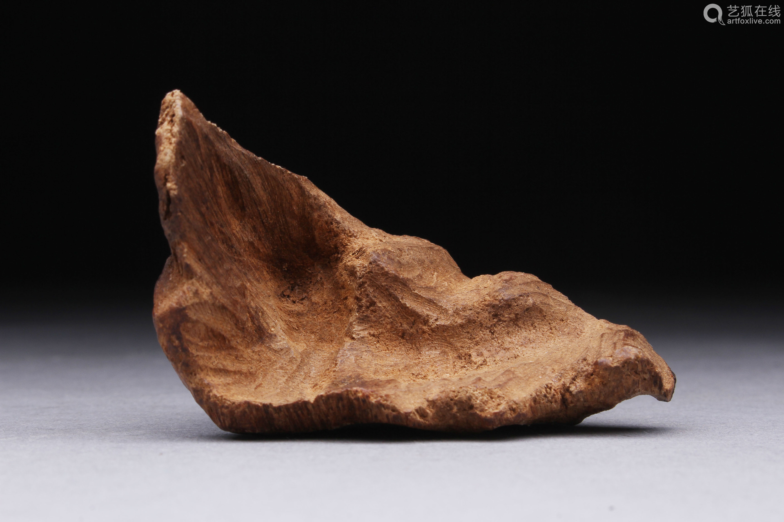 伽羅沈香木重量14g Deal Price Picture