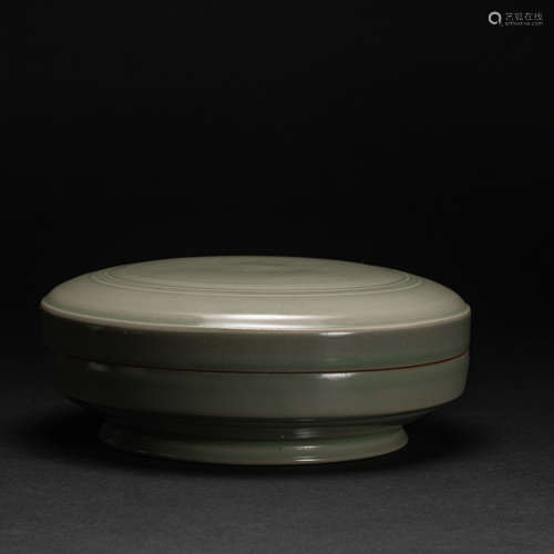 Celadon Flower Medicine Box Song Dynasty