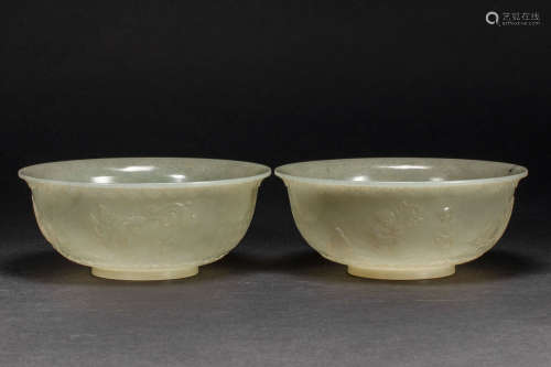 Jade Bowl with Hetian Jade Figures Qing Dynasty