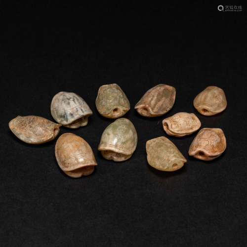 A set of Hetian jade buttons in the Han Dynasty