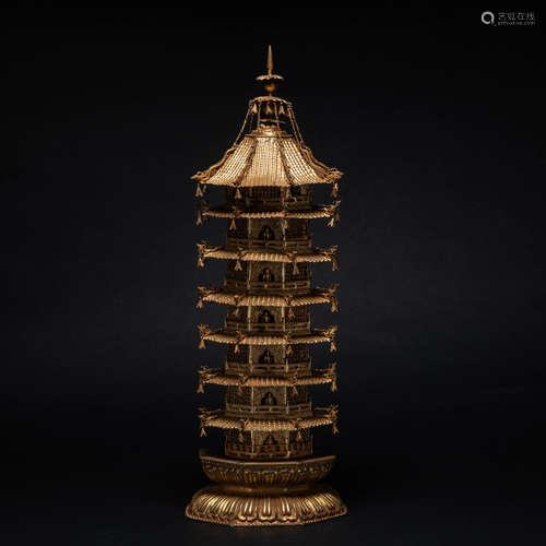 Gilt silver nine-story stupa in the Qing Dynasty