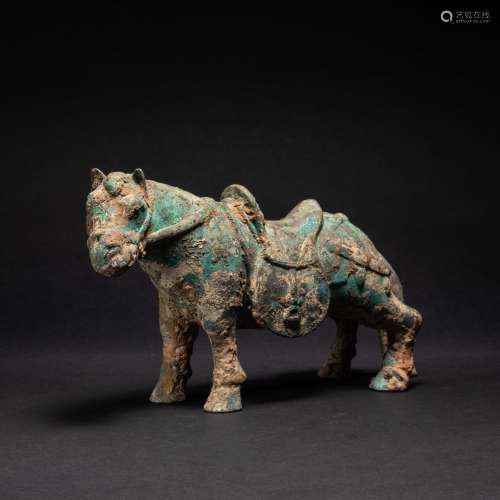Bronze horse-shaped ornaments Han Dynasty