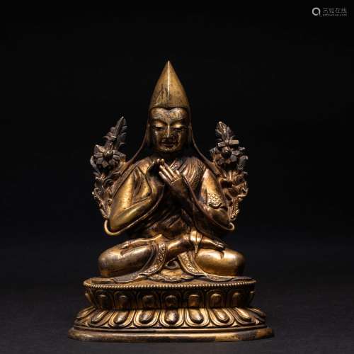 Gilt bronze statue of Tsongkhapa in the Qing Dynasty