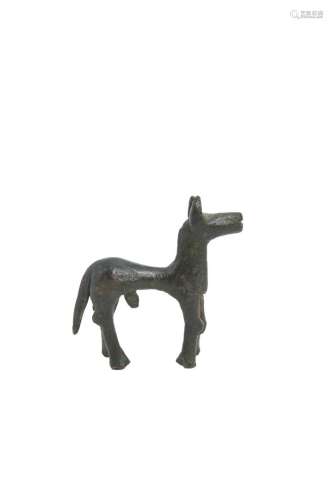 221-造型的马带有黑色铜锈的青铜器希腊,几何学时期高度：5.5厘米