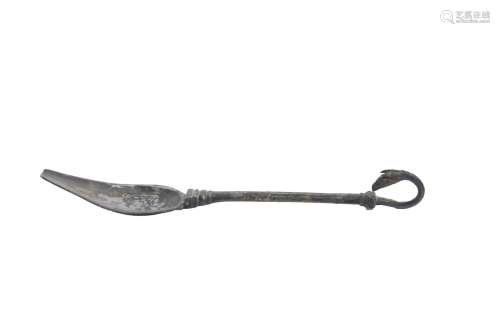 234-勺子，手柄末端为狮身人面像银器，帕提亚或萨珊王朝时期长度： ...