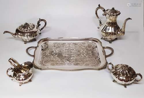 英国镀银茶和咖啡套装，包括一个茶壶，一个咖啡壶，一个有盖的糖碗和...