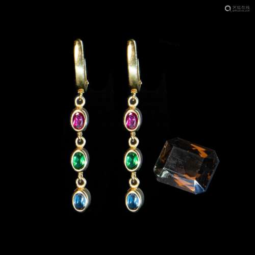 Paire de boucles d'oreilles tutti frutti , monture en or 14K...