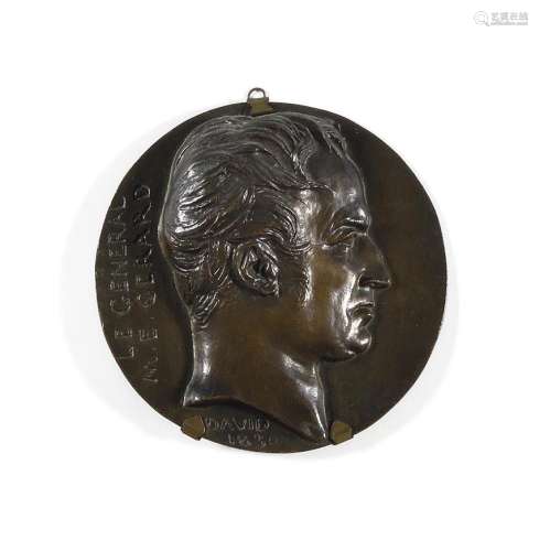 达维德-丹吉尔将军（1773-1852）的侧面。  半圆形的铜章，底部中央有...
