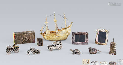 银雕船、车、动物、摆件 (一组十一件)