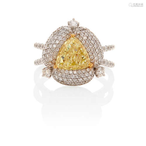 PLATINUM, YELLOW DIAMOND AND DIAMOND RING