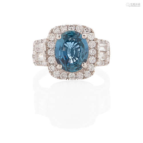 ORIENNE: PLATINUM, SAPPHIRE AND DIAMOND RING