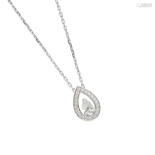 FRED: 18K WHITE GOLD AND DIAMOND 'LOVELIGHT' PENDANT NECKLAC...