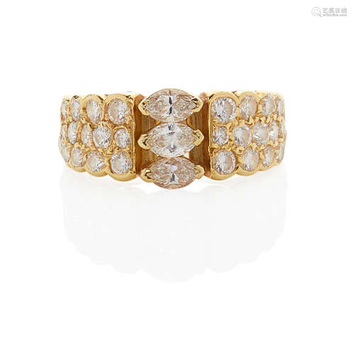 VAN CLEEF & ARPELS: 18K GOLD AND DIAMOND RING