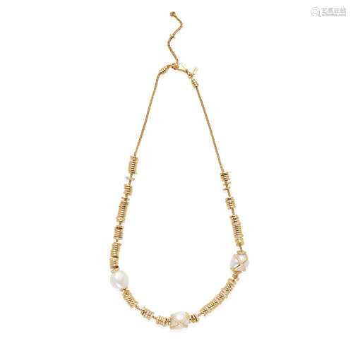 FRED: 18K GOLD, CULTURED PEARL AND DIAMOND 'BAIE DES ANGES' ...