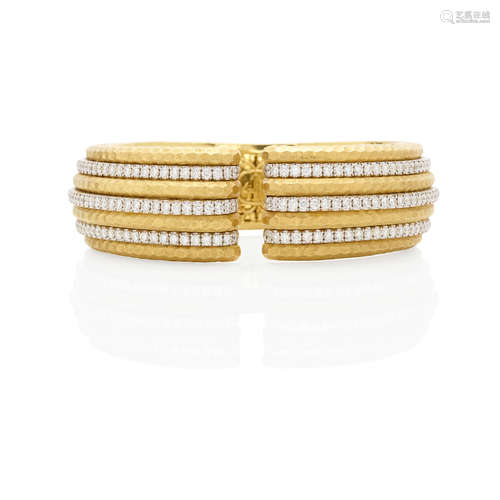 JACK KELEGE: 18K GOLD AND DIAMOND CUFF BRACELET