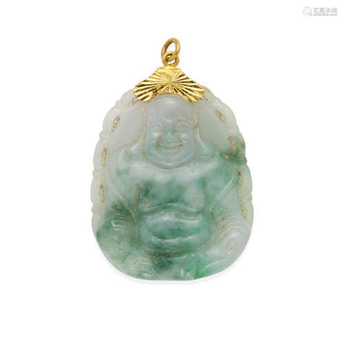 CARVED JADE PENDANT