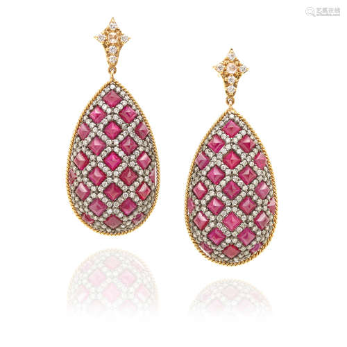 PARULINA: PAIR OF 18K BI-COLOR GOLD, RUBY AND DIAMOND 