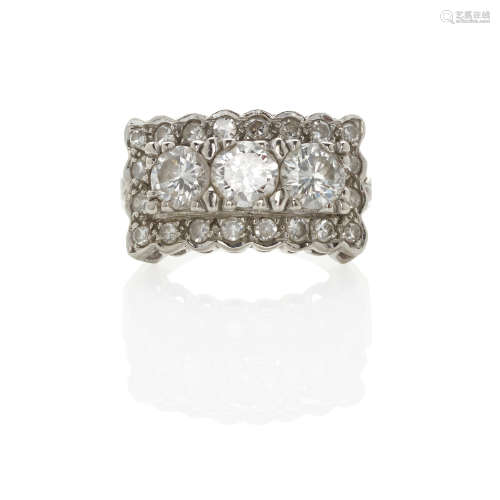 14K WHITE GOLD AND DIAMOND RING