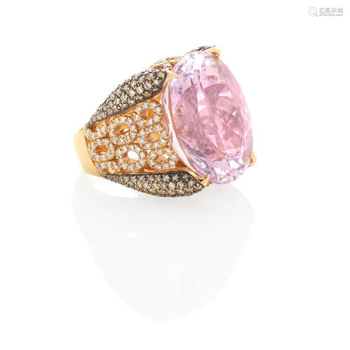 18K GOLD, KUNZITE AND DIAMOND RING