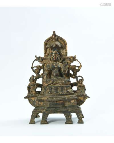 A Bronze Figure of Buddhas