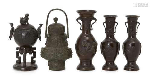 Group of five Japanese bronze vessels, Meiji period, to incl...