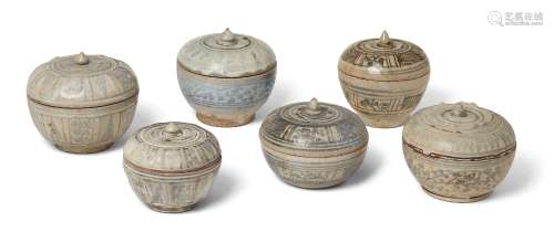 Six Thai Sawankhalok pottery lime boxes and covers, 16th cen...