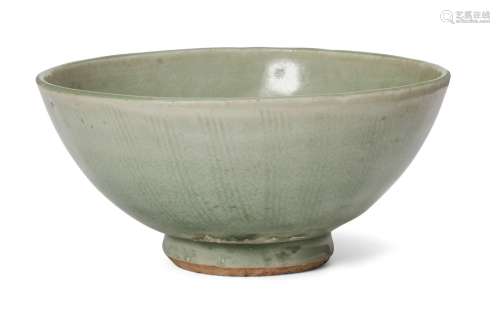 A Thai Sawankhalok celadon glazed deep bowl, 15th century, i...