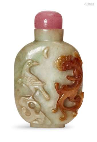 A Chinese green hardstone snuff bottle, late Qing dynasty, c...