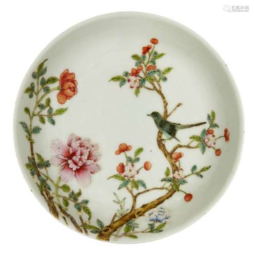 A Chinese porcelain saucer dish, Guangxu mark, Republic peri...