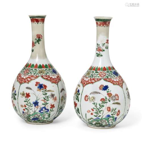 A pair of Chinese porcelain bottle vases, Kangxi period, pai...
