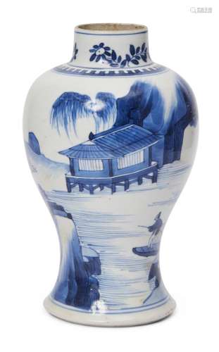 A small Chinese blue and white porcelain vase, 18th century,...